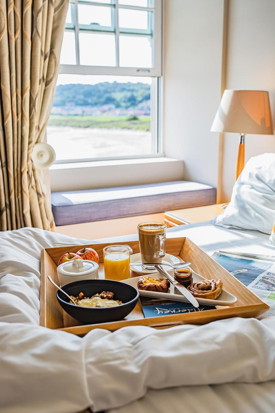 Braye Beach Hotel, Alderney Phòng bức ảnh
